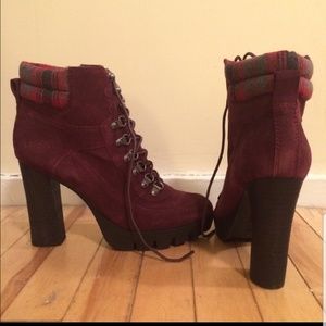 Nine West chunky Bootie